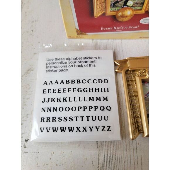 Hallmark Every Kid's A Star! Soccer ornament Xmas - Picture 2 of 7